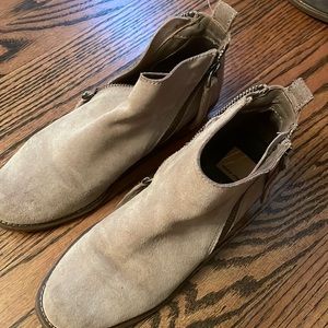 Dolce Vita booties 7 suede